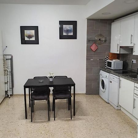 Apartmán Nat Pureza De Triana Sevilla Exteriér fotografie